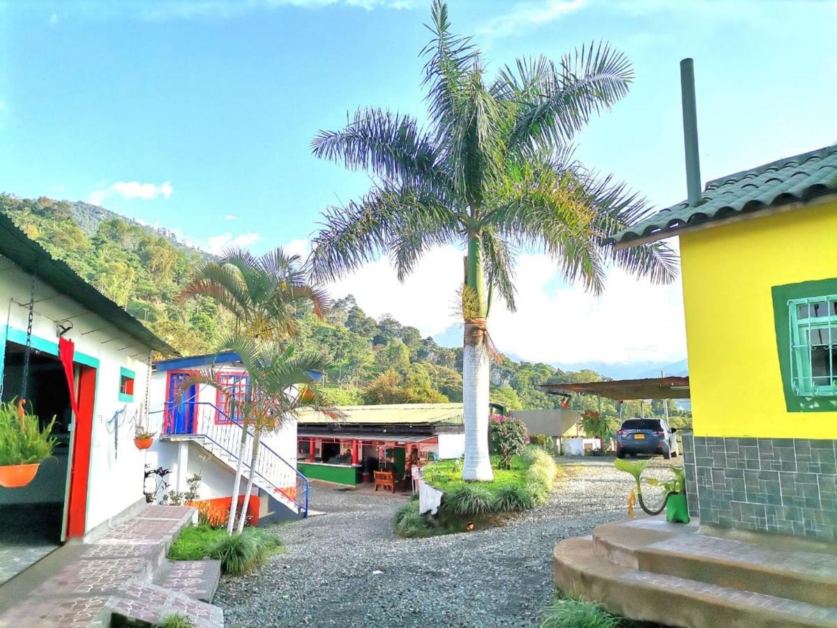 Calarcá Finca Turistica Santa Clara旅舍 外观 照片