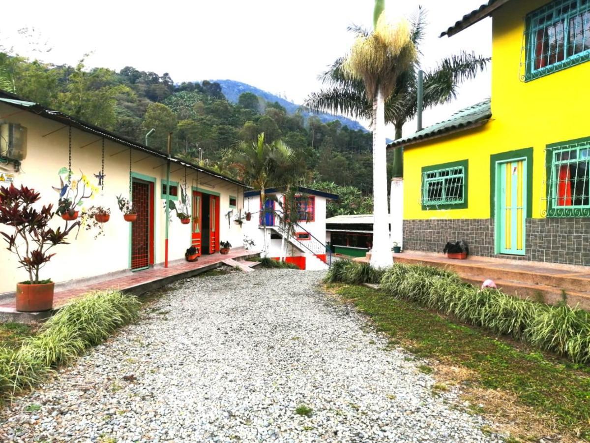 Calarcá Finca Turistica Santa Clara旅舍 外观 照片