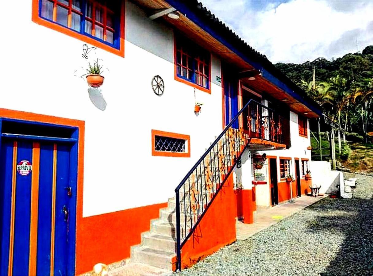 Calarcá Finca Turistica Santa Clara旅舍 外观 照片
